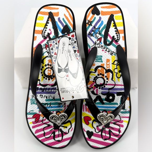 Brighton Moda Wedge Platform Flip Flops Thong Sandals w/Heart Accent, Size 8 NWT - Picture 3 of 12